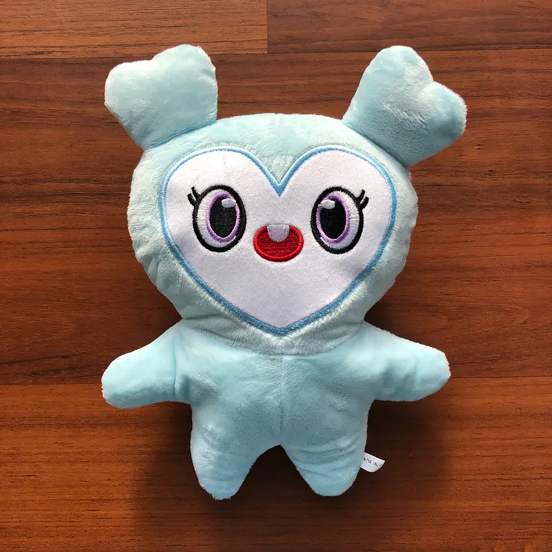TWICE - PELUCHE LOVELY GRANDE (ALTERNATIVOS) 2