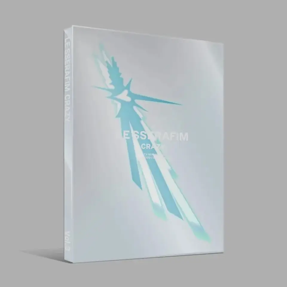 LE SSERAFIM - CRAZY (PHOTOBOOK Ver.) 4