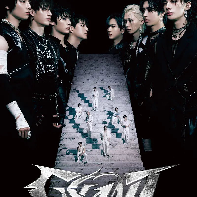 STRAY KIDS - 2ND JAPAN ALBUM (GIANT) 2