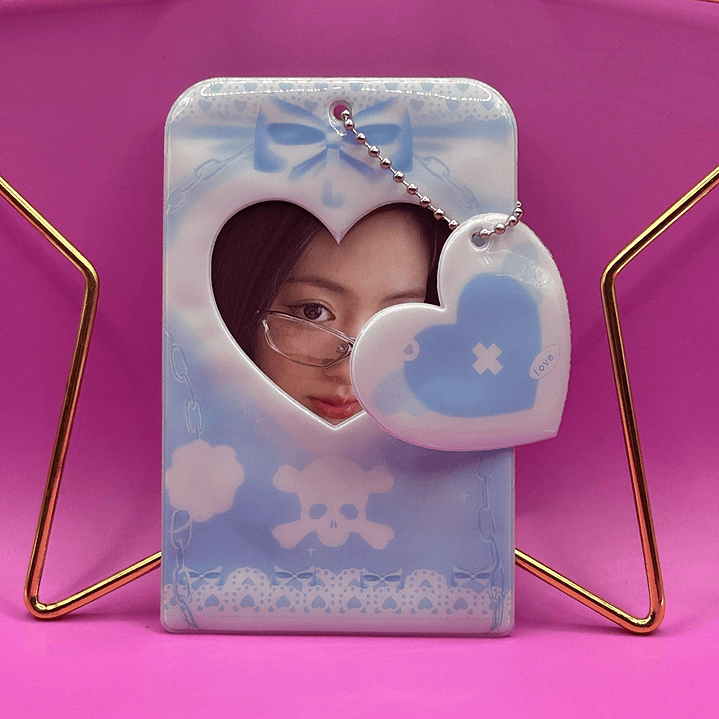 CARD HOLDER 