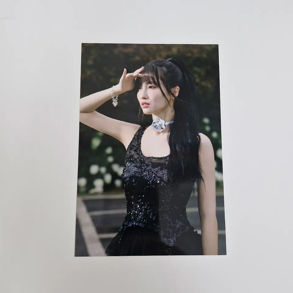 TWICE - STRATEGY MUSICPLANT LUCKY DRAW ROUND 3 PHOTOCARD  22