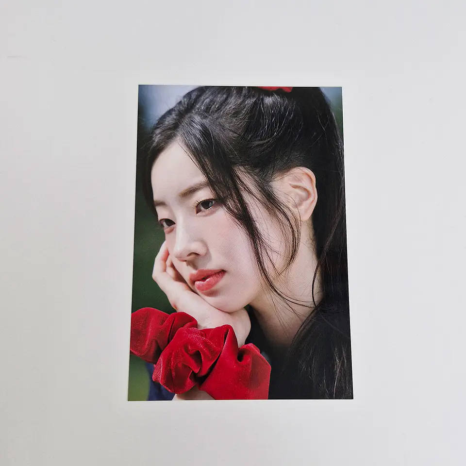 TWICE - STRATEGY MUSICPLANT LUCKY DRAW ROUND 3 PHOTOCARD  24