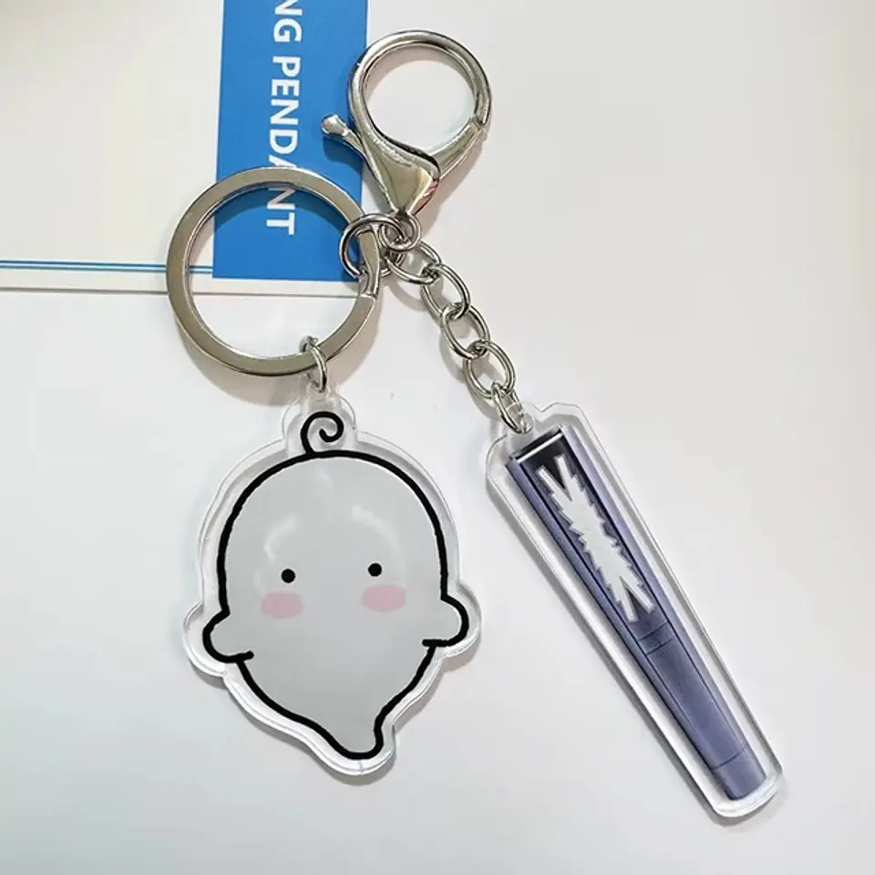 LLAVERO ACRILICO LE SSERAFIM FIM´S CLUB 6