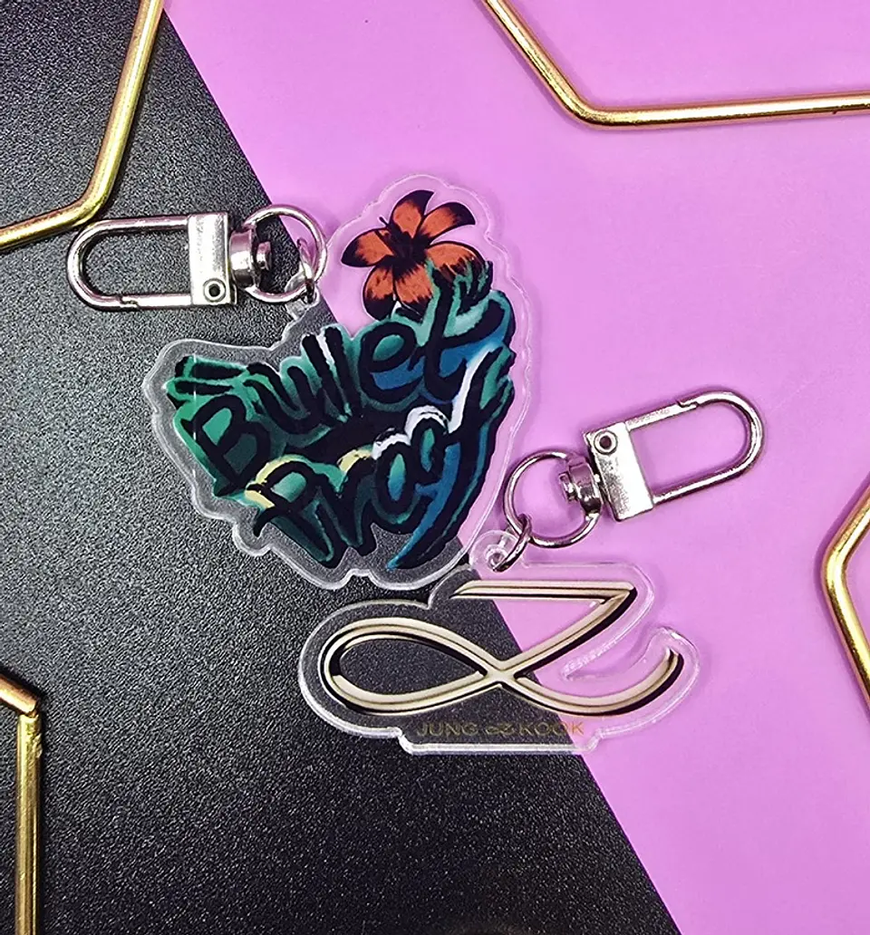 LLAVERO ACRILICO BTS SOLISTAS  7