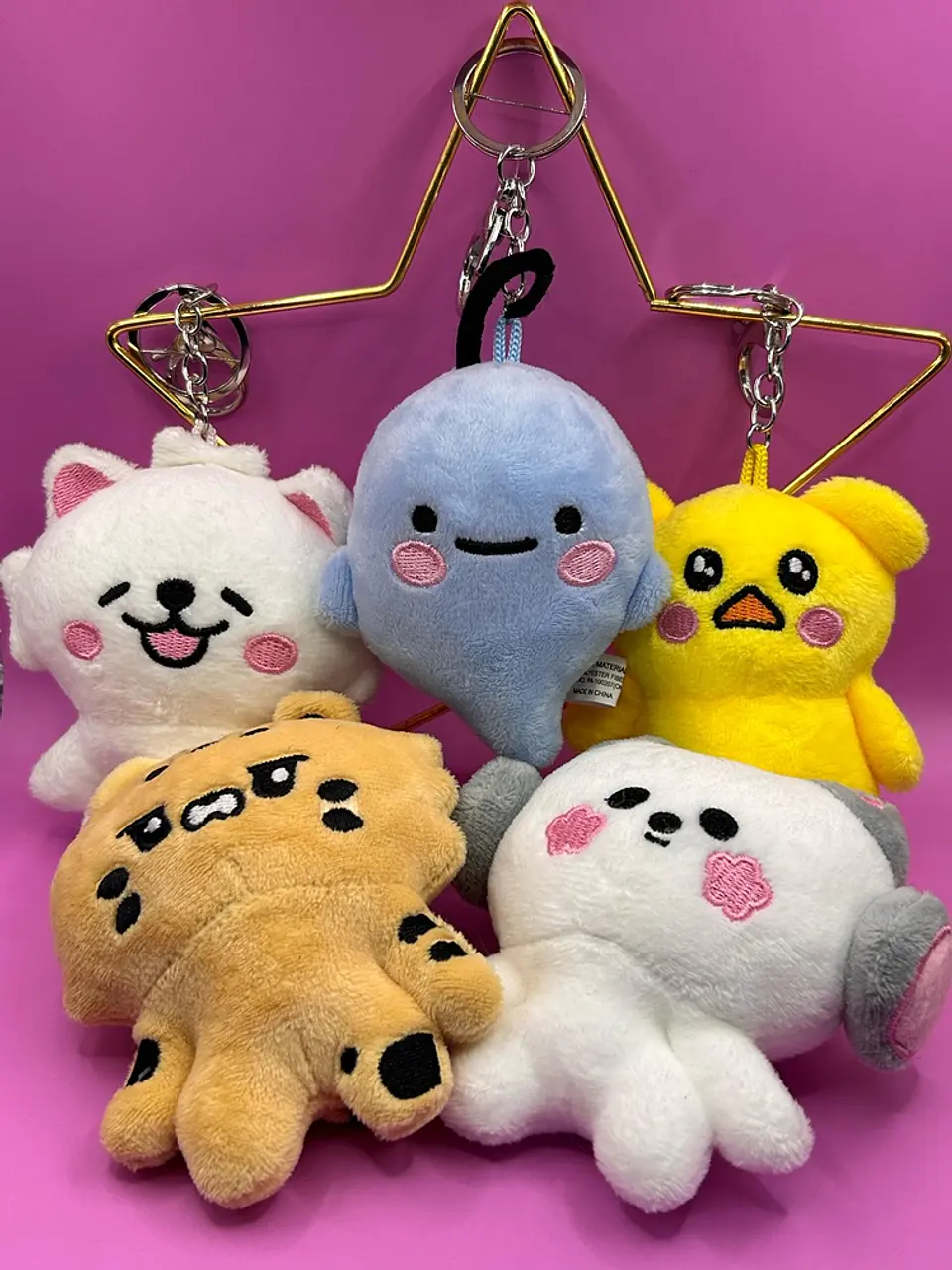 PLUSH KEYRING LE SSERAFIM FIM´S CLUB ALTERNATIVO 1
