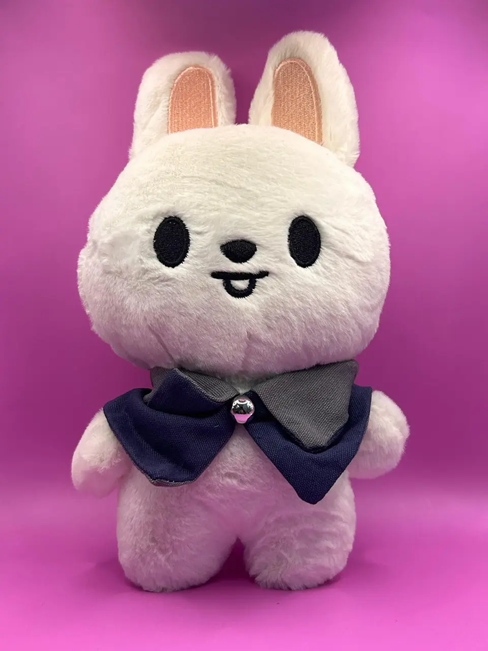 STRAY KIDS - PELUCHES SKZOO MAGIC SCHOOL 20CMS ALTERNATIVOS 4