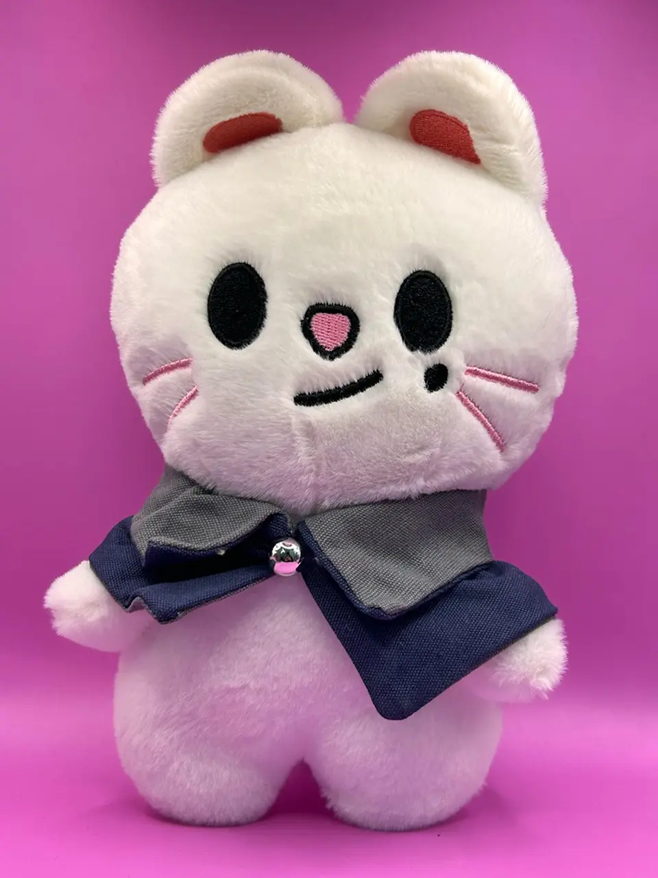 STRAY KIDS - PELUCHES SKZOO MAGIC SCHOOL 20CMS ALTERNATIVOS 9