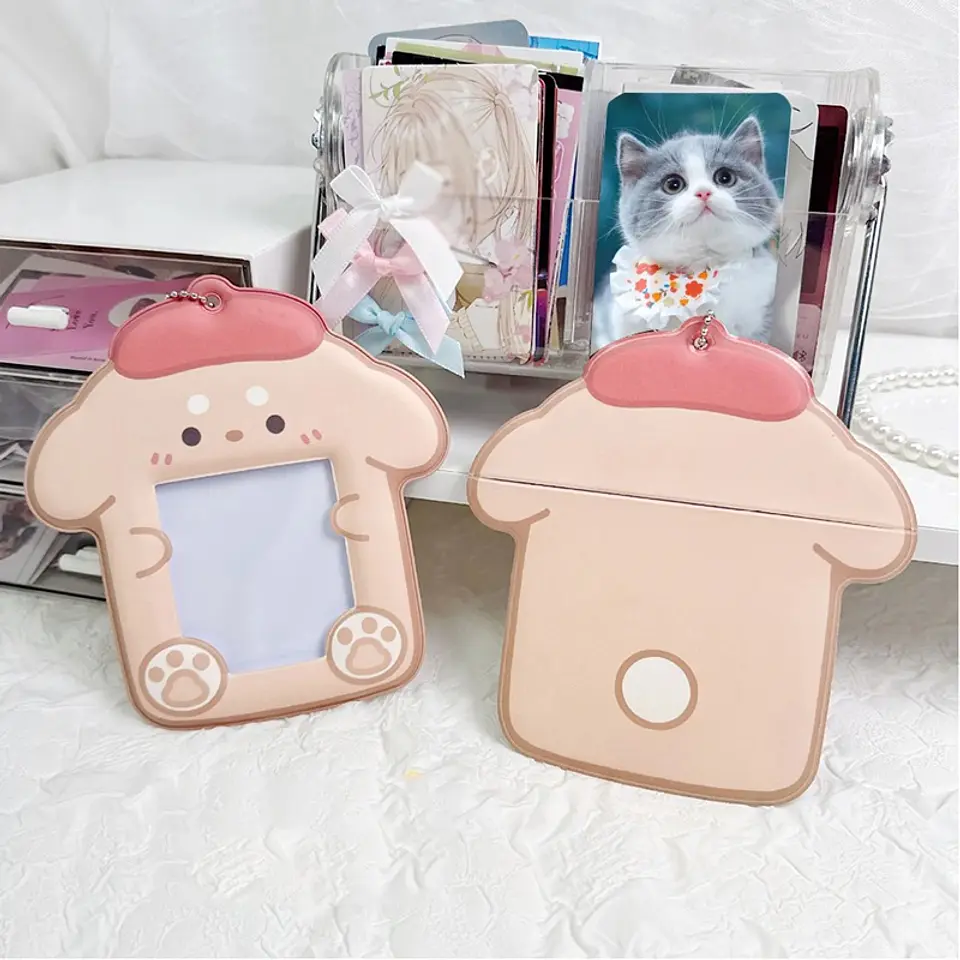 CARD HOLDER 
