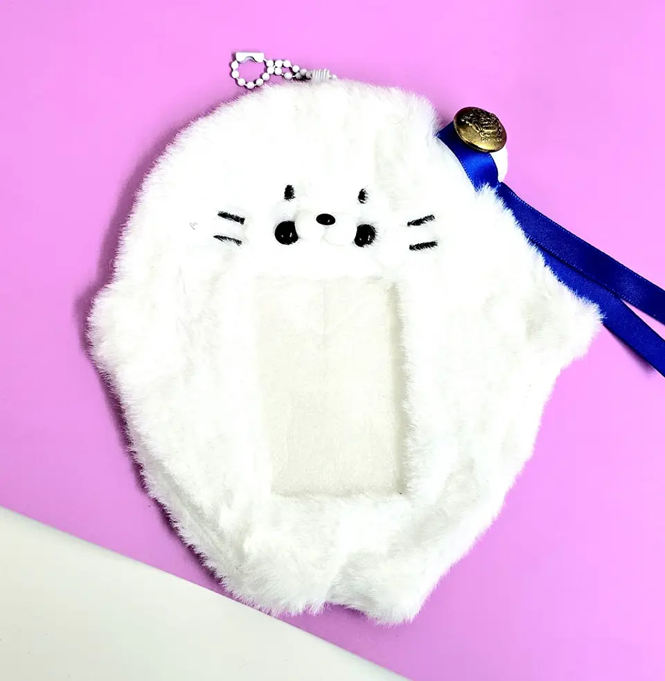 CARD HOLDER  