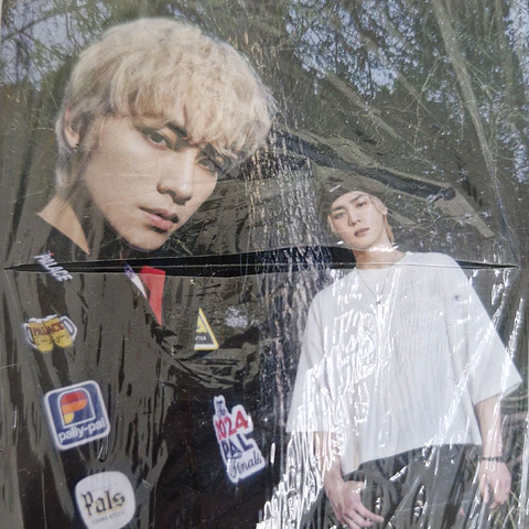 SEGUNDA SELECCIÓN WAYV - GIVE ME THAT (PHOTOBOOK) A Ver.