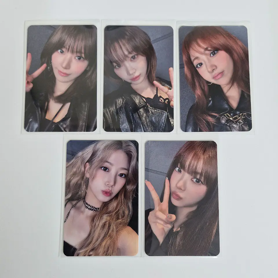 LE SSERAFIM - HOT MUSIC PLANT FANSIGN EVENT COMPACT Ver. 1