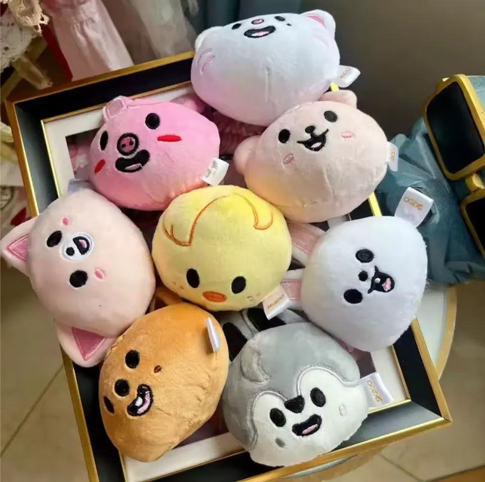 STRESS BALL SKZOO - dominATE - ALTERNATIVO 1