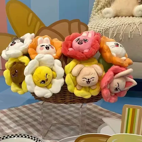 PENCIL CASE PLUSH SKZOO - FLOWER ALTERNATIVO