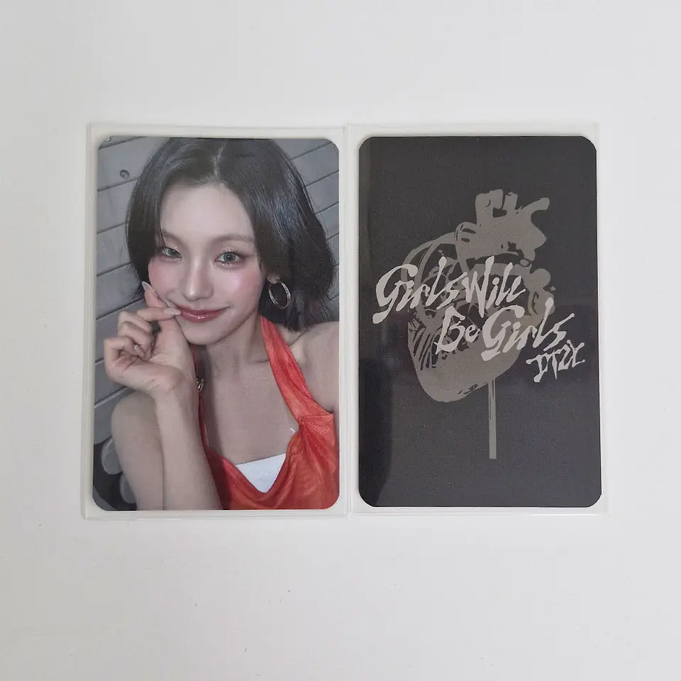 ITZY - GIRLS WILL BE GIRLS SOUNDWAVE SPECIAL PHOTOCARD 2