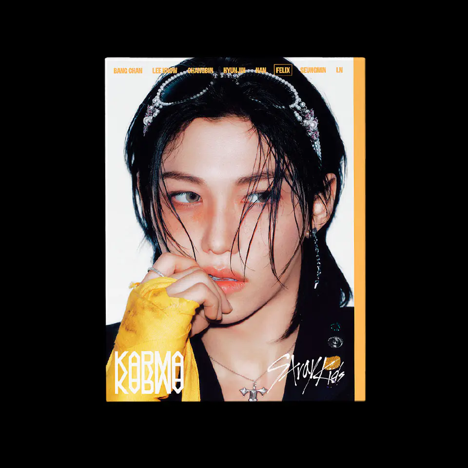 STRAY KIDS - KARMA (ACCORDION Ver.) 7