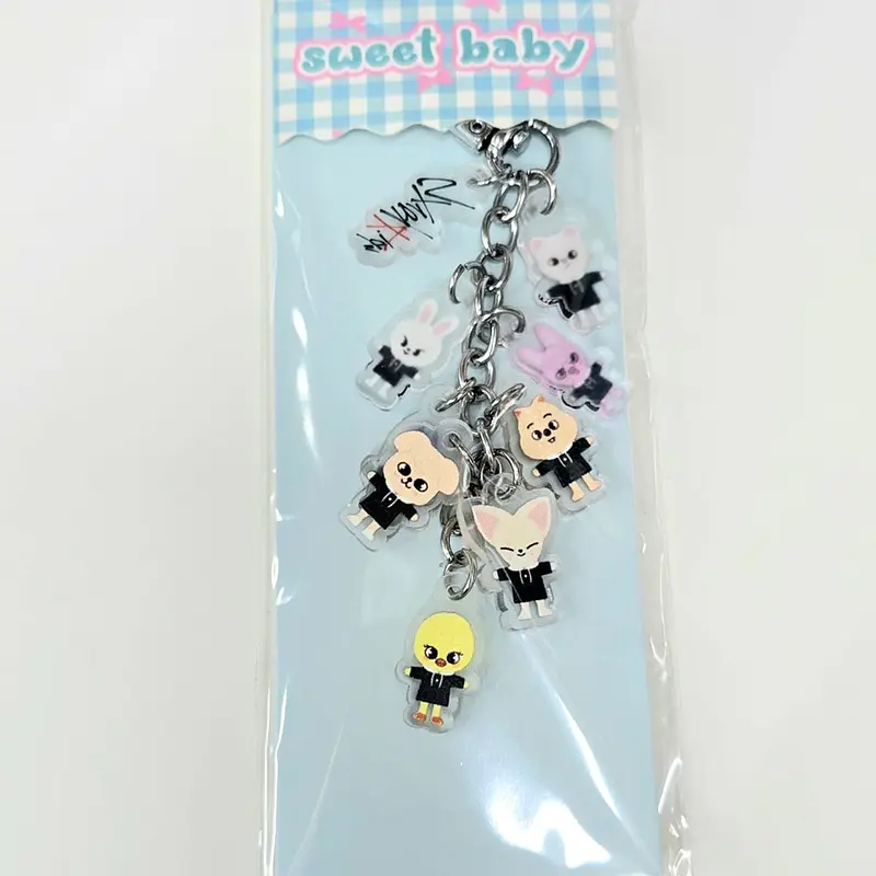 CHARM CORTO VARIEDADES K-POP 5