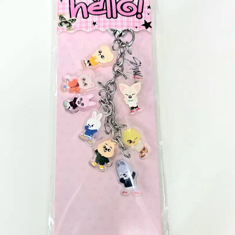 CHARM CORTO VARIEDADES K-POP 6