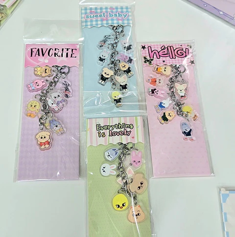 CHARM CORTO VARIEDADES K-POP