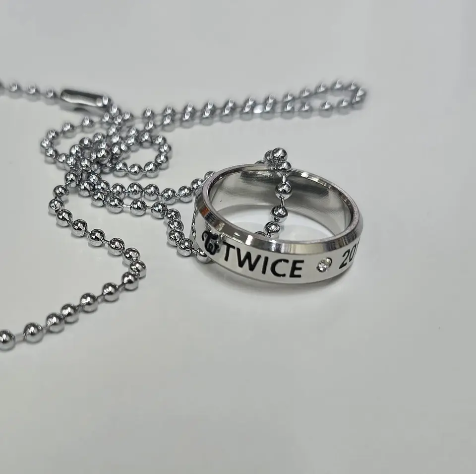 COLLAR CON ANILLO K-POP 4