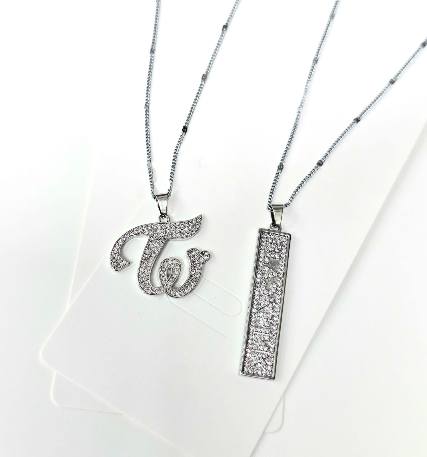 COLLAR ACERO K-POP