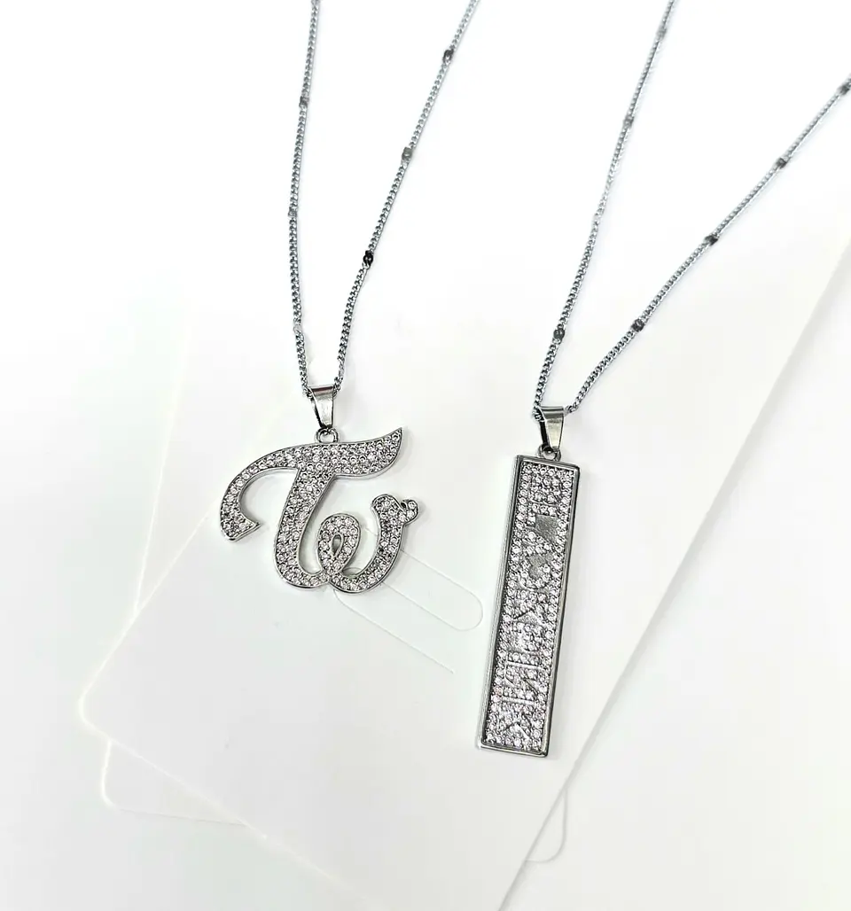 COLLAR ACERO K-POP 1