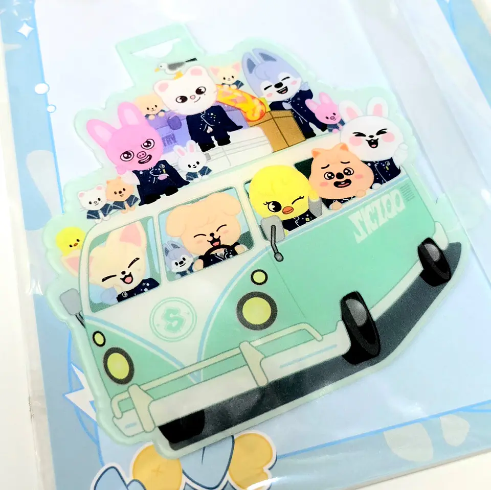 ACCESORIO PARA BOLSO K-POP 11