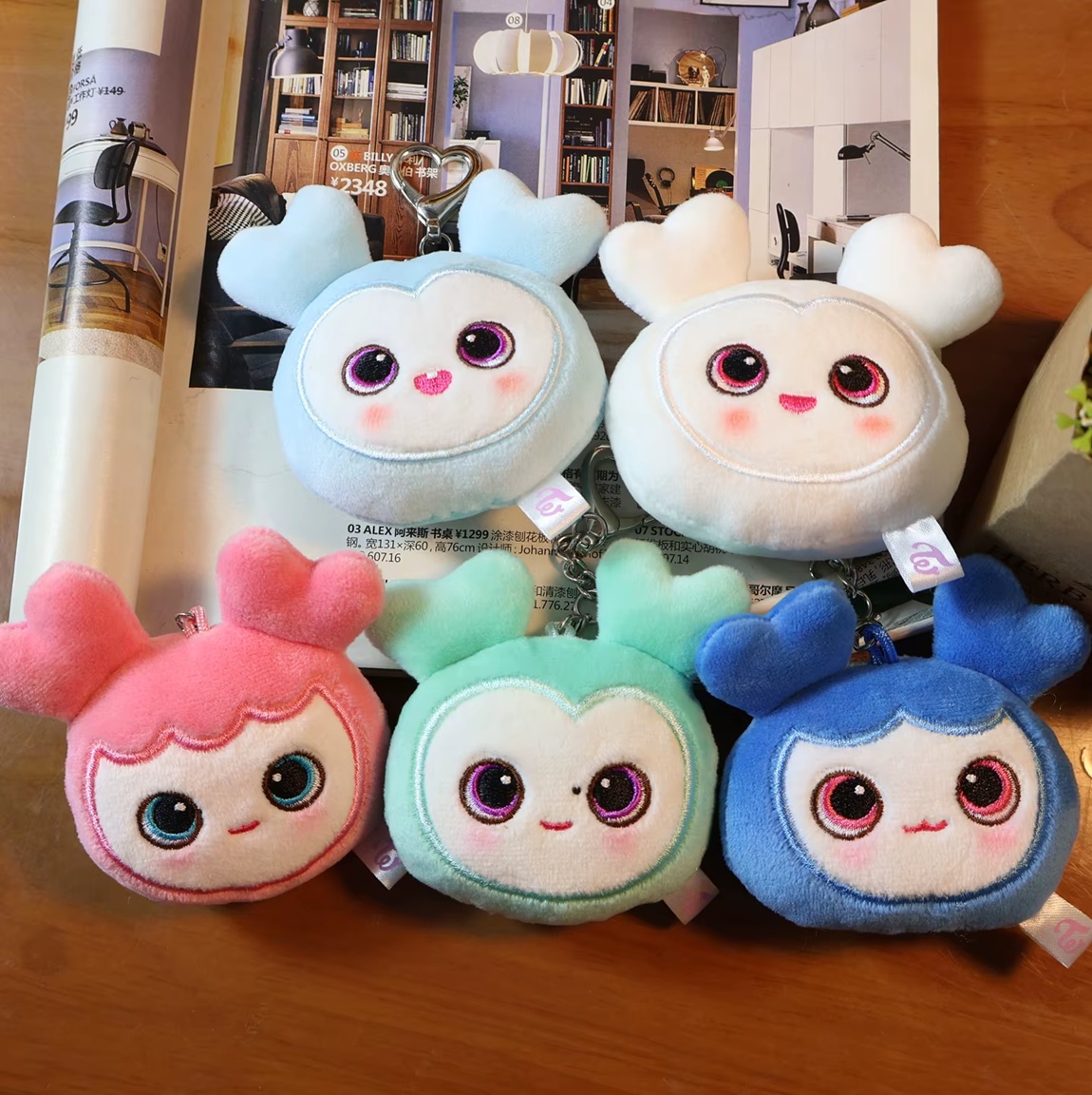 PLUSH KEYRING TWICE LOVELY HEAD ALTERNATIVO