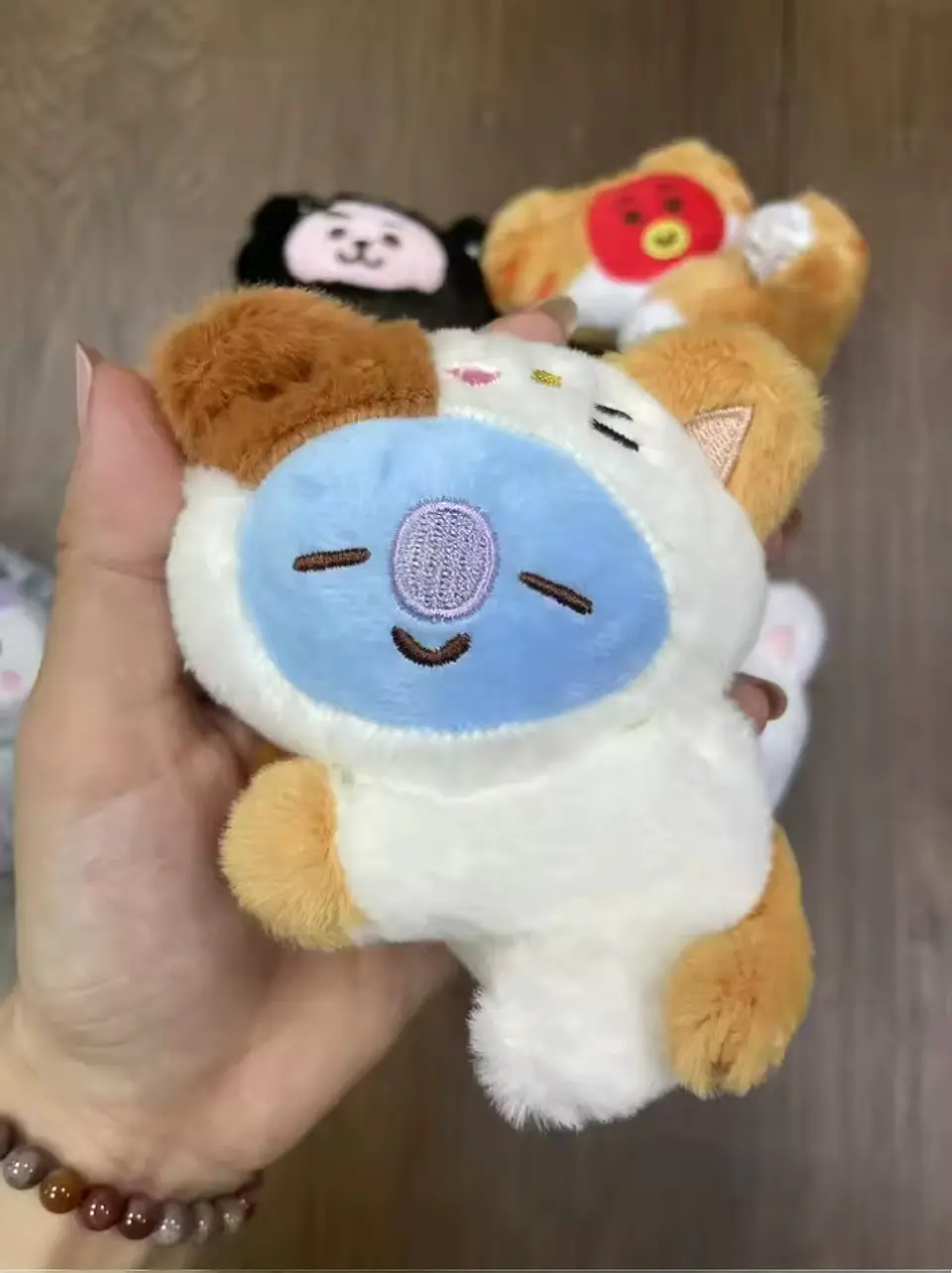 PLUSH KEYRING BT21 