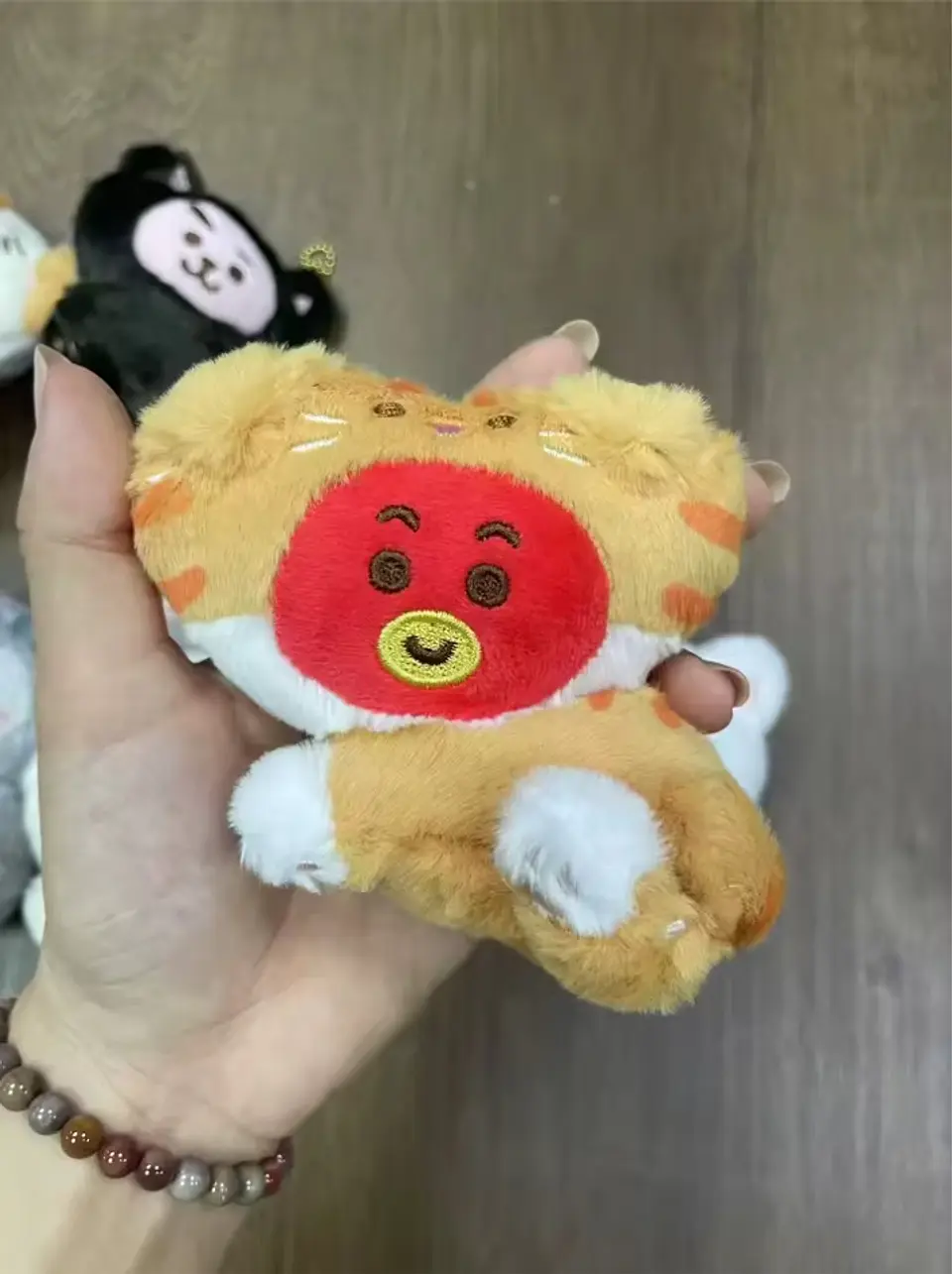 PLUSH KEYRING BT21 