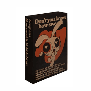 NEW JEANS - HOW SWEET (WEVERSE Ver.)