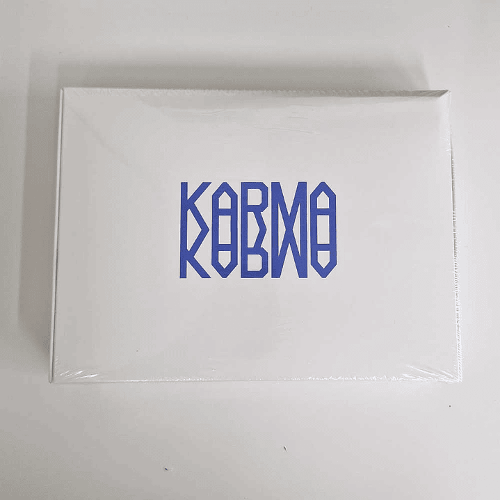 SEGUNDA SELECCIÓN STRAY KIDS KARMA - HOORAY Ver. 1