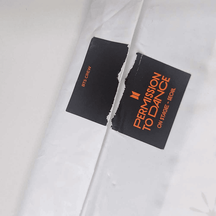 SEGUNDA SELECCIÓN BTS - PERMISSION TO DANCE ON STAGE - LIVE (DIGITAL CODE) 3