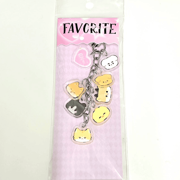 LLAVERO ACRILICO K-POP 9