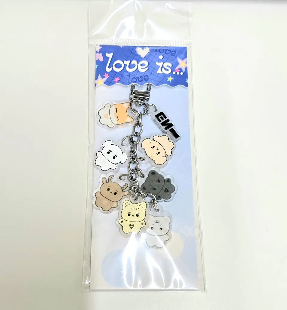 CHARM CORTO VARIEDADES K-POP 9