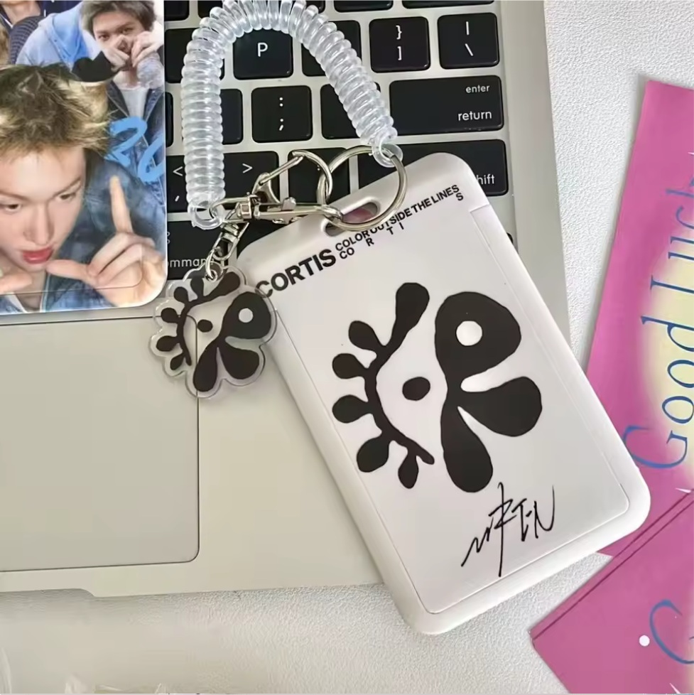 CARD HOLDER CORTIS