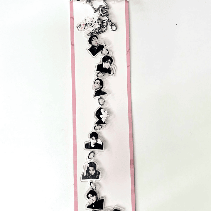 CHARM LARGO VARIEDADES K-POP 2