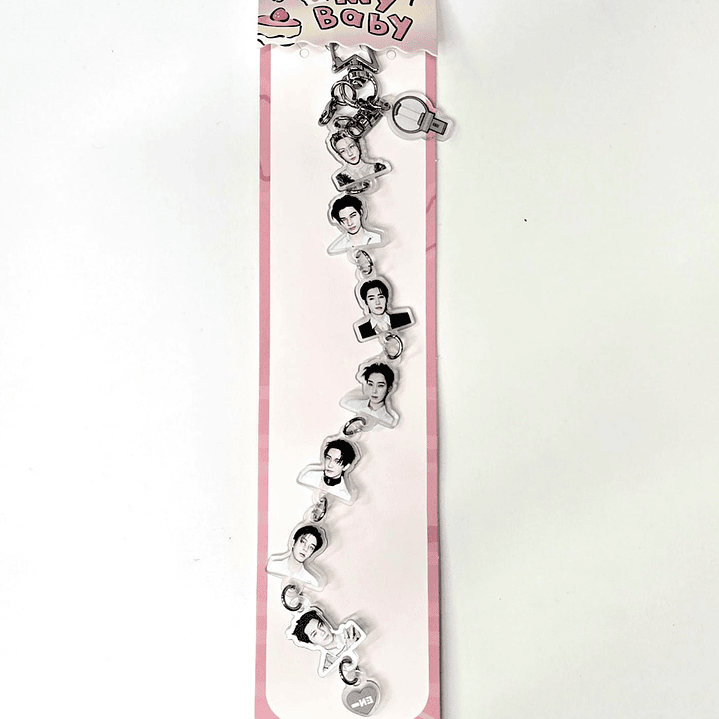 CHARM LARGO VARIEDADES K-POP 4