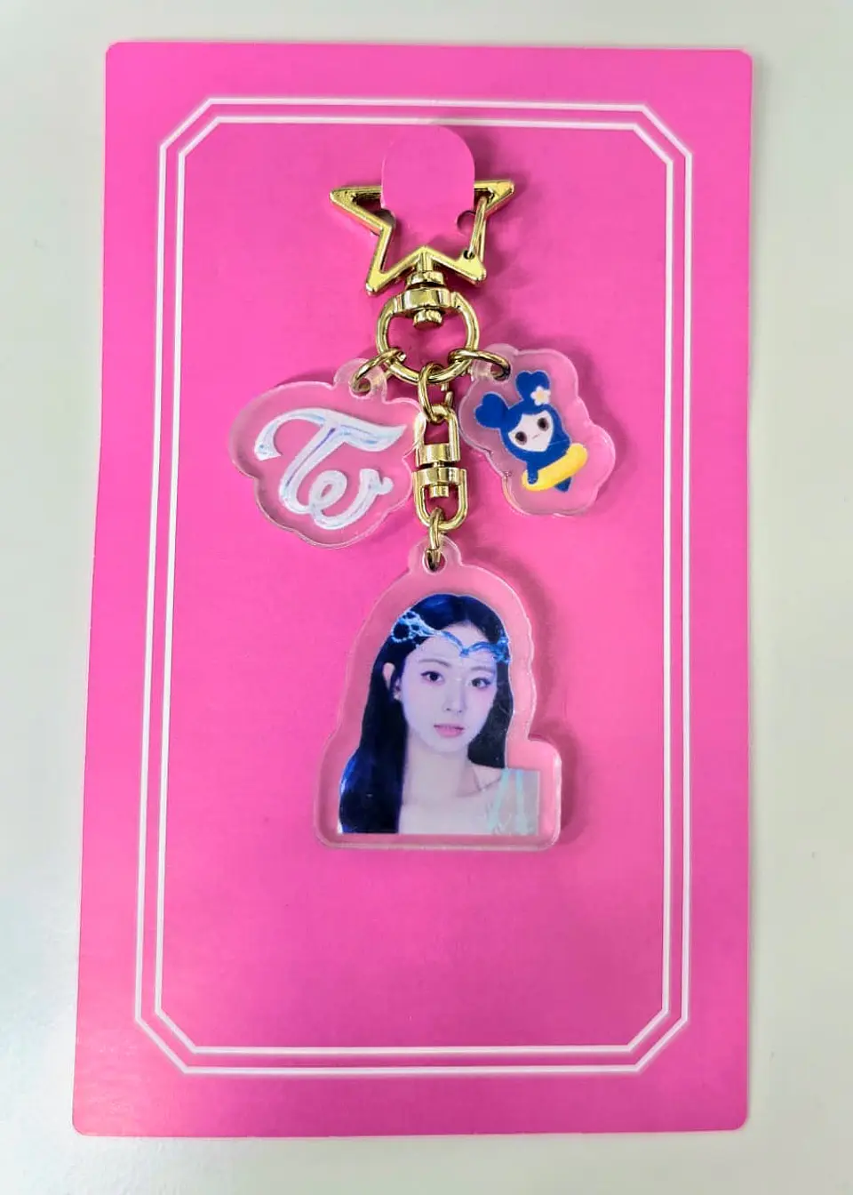 LLAVERO ACRILICO TWICE 