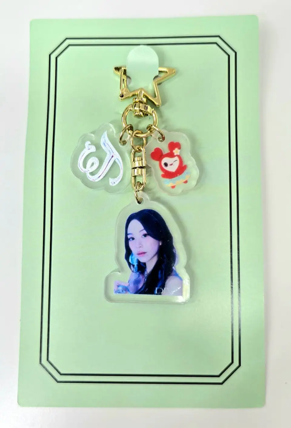 LLAVERO ACRILICO TWICE 