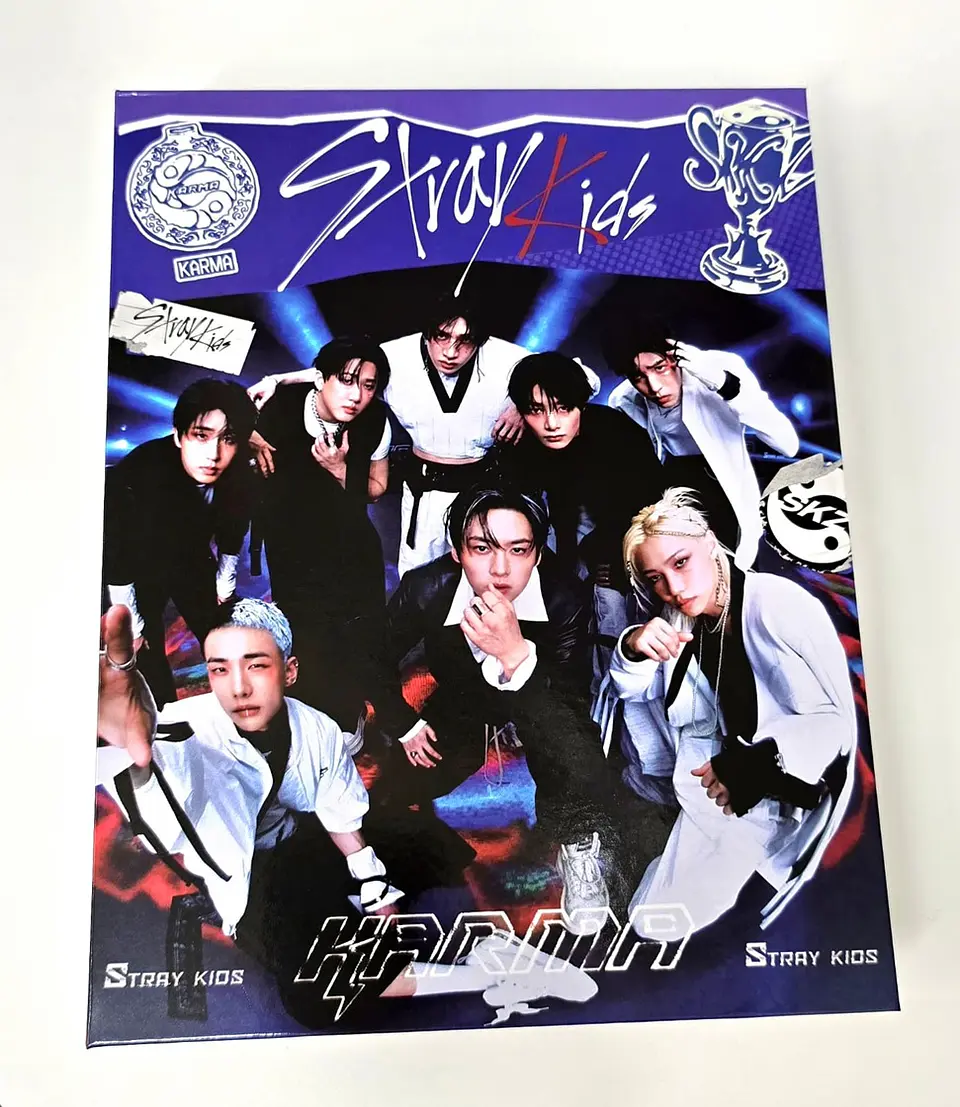 BINDER A5 STRAY KIDS VARIEDADES 5