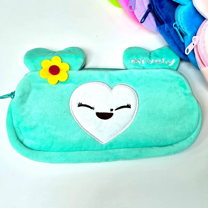 PENCIL CASE PLUSH LOVELY 8