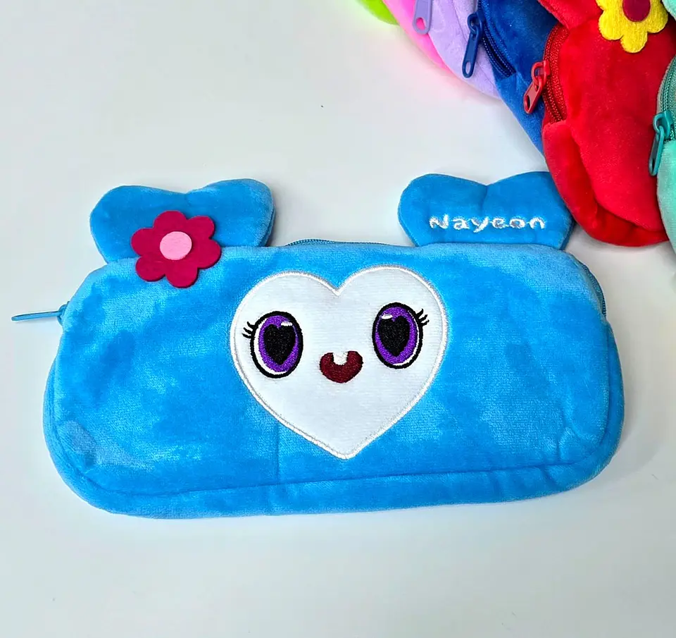 PENCIL CASE PLUSH LOVELY 9