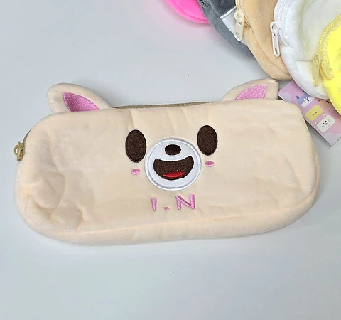 PENCIL CASE PLUSH SKZOO 