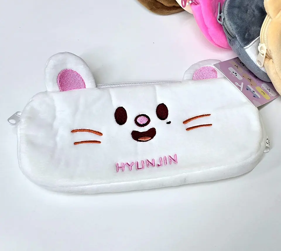 PENCIL CASE PLUSH SKZOO  5