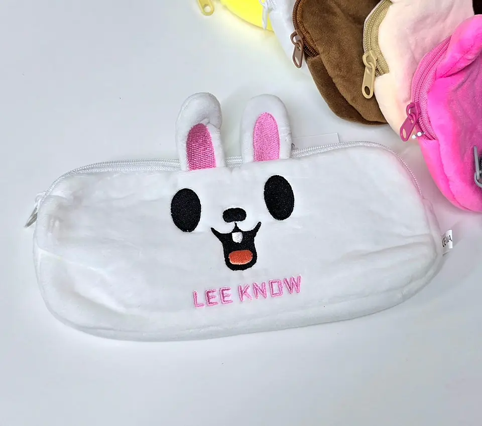 PENCIL CASE PLUSH SKZOO  7