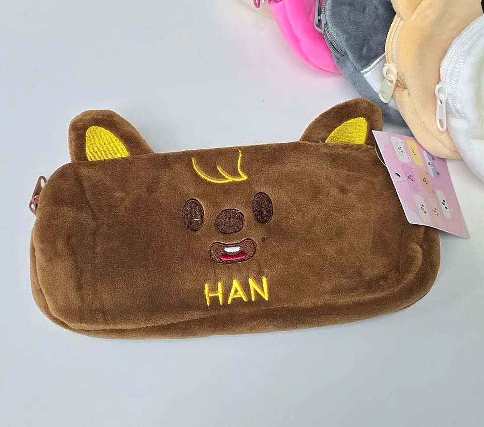 PENCIL CASE PLUSH SKZOO  9