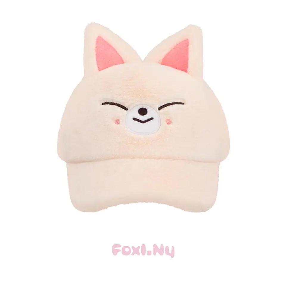 (PRE-VENTA) STRAY KIDS STAY in Our Little House - SKZOO PLUSH CAP 5