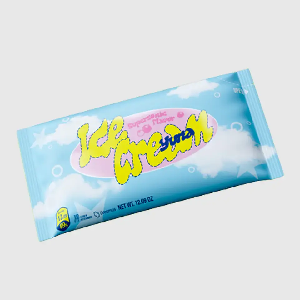 ITZY YUNA - ICE CREAM (ICE CREAM Ver.) 1