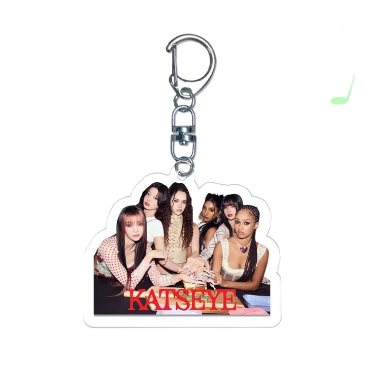 LLAVERO ACRILICO KATSEYE GRUPALES 5