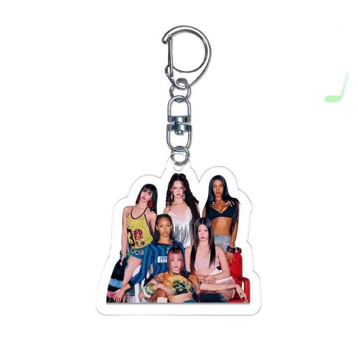 LLAVERO ACRILICO KATSEYE GRUPALES 7